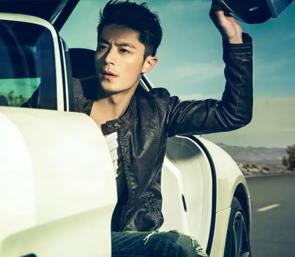 Những Soái Ca sở hữu vẻ đẹp như tượng tạc