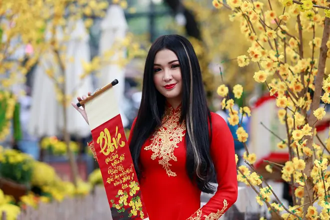 coi-hinh-girl-xinh-chup-choet-dip-tet 10