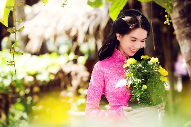 coi-hinh-girl-xinh-chup-choet-dip-tet 11