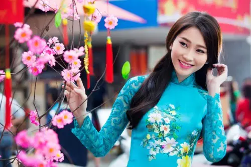 coi-hinh-girl-xinh-chup-choet-dip-tet 7