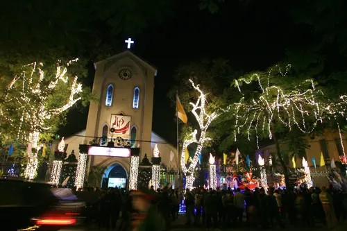 hinh-noel-o-ha-noi-2