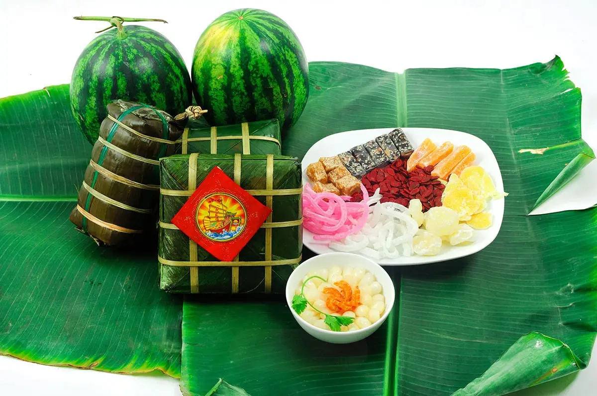 1 số ảnh bìa đẹp ngày tết cổ truyền