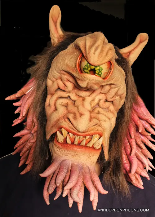 mat-na-cho-le-hoi-halloween-moving-jaw-fun-ghoul-2