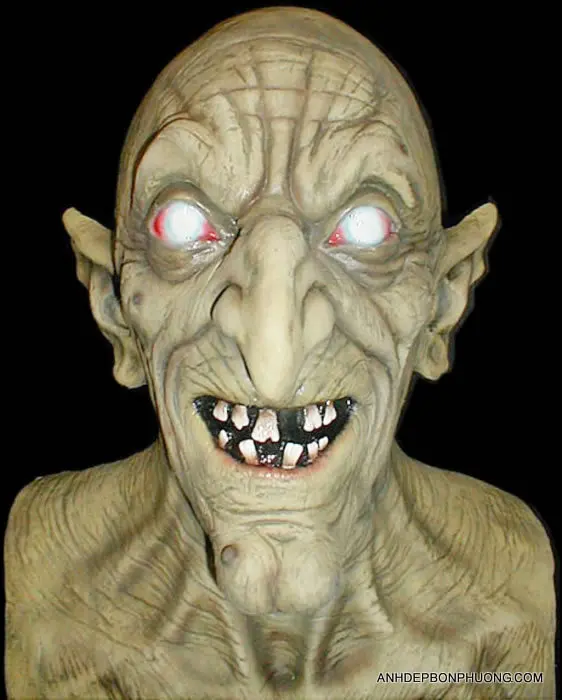 mat-na-halloween-don-gian-green-baba-roga-witch