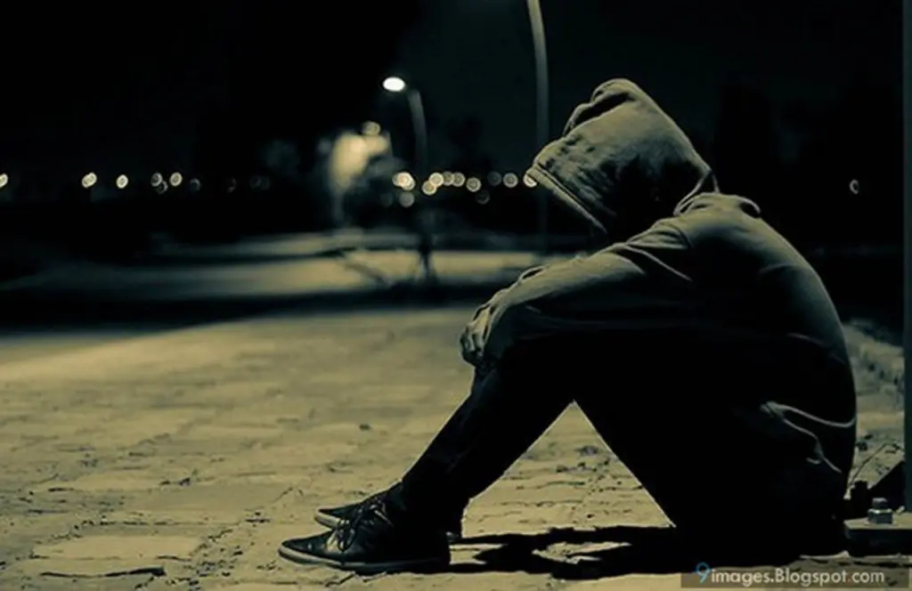 anh-buon-mot-minh-lonely-07