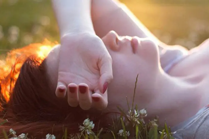 anh-buon-va-khoc-cry-crying-05